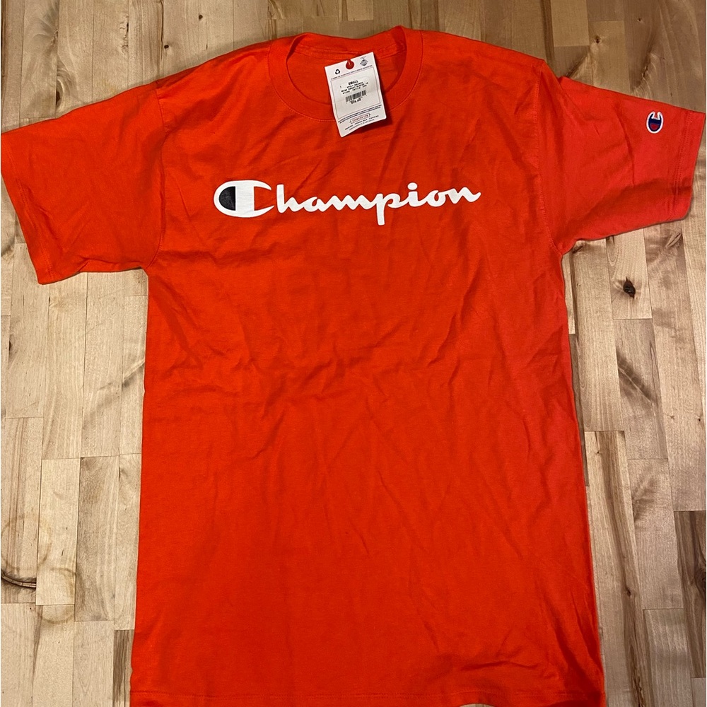 Champion T-Shirt